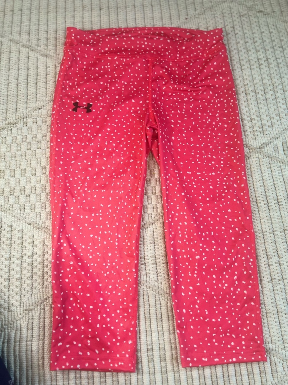 Under Armour Youth Large HeatGear Capri Leggings Pink Polka Dot YLG